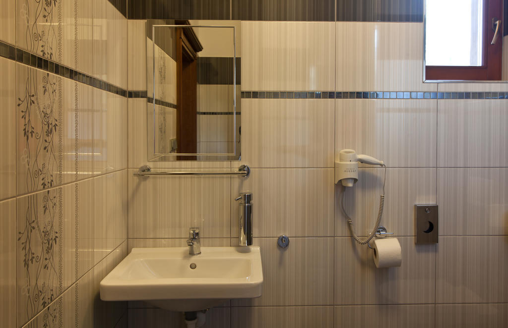 Penzion Reichova Vila Valašské Meziříčí Kamer foto