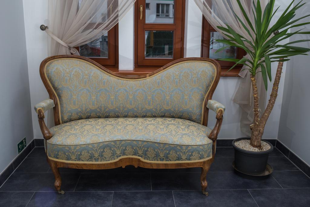 Penzion Reichova Vila Valašské Meziříčí Buitenkant foto
